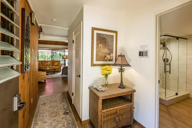 Listing Image for 811 S Kihei Rd 2-i 10 of 39
