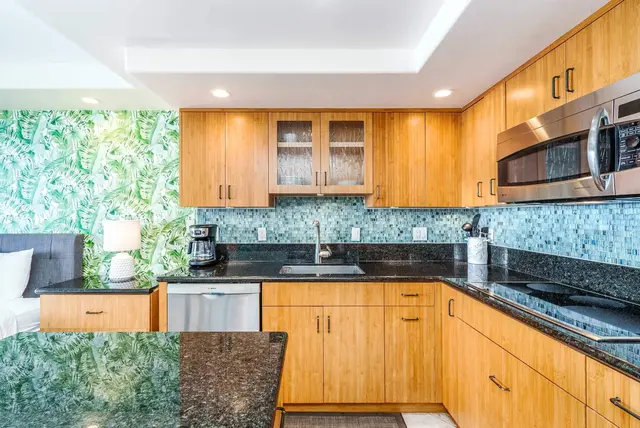 Listing Image for 3543 Lower Honoapiilani Rd A306 15 of 32