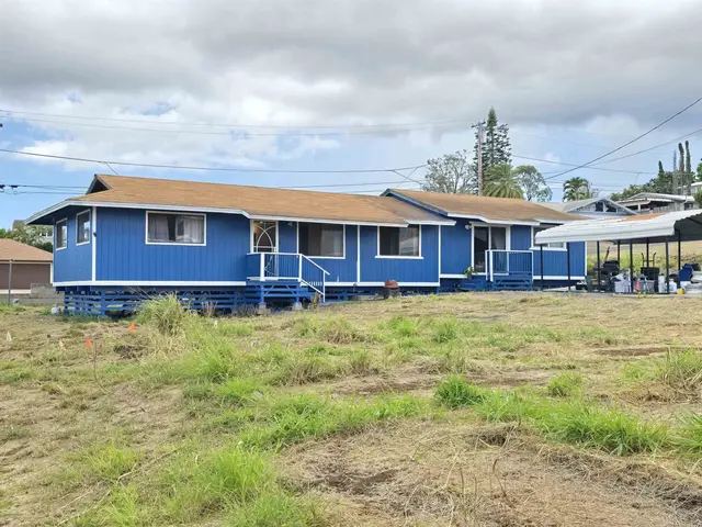 Listing Image for 3407 Old Haleakala Hwy B 1 of 39