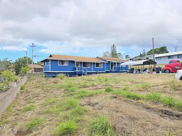 Listing Image for 3407 Old Haleakala Hwy B 18 of 39