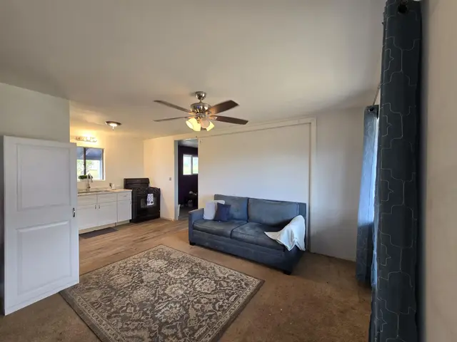 Listing Image for 3407 Old Haleakala Hwy B 5 of 39
