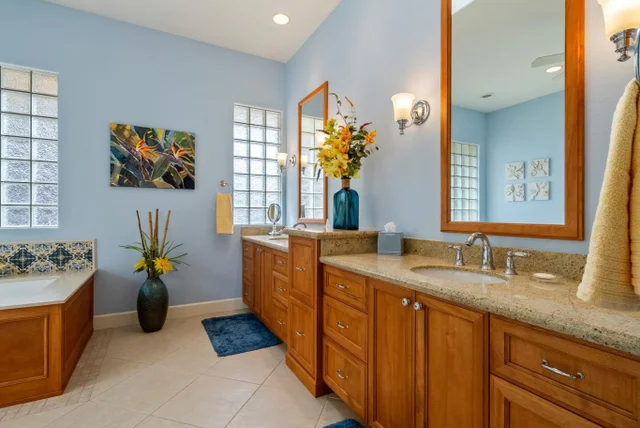 Listing Image for 3387 Kuaua Pl 32 of 50