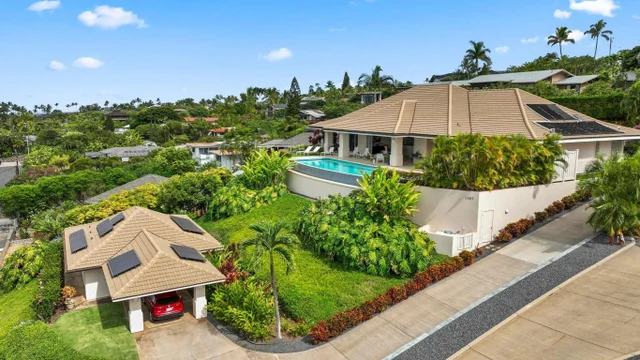 Listing Image for 3387 Kuaua Pl 4 of 50