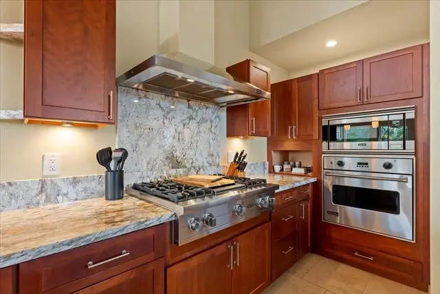 Listing Image for 2609 Kahekili Hwy 17 of 50
