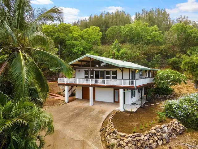 Listing Image for 2609 Kahekili Hwy 4 of 50