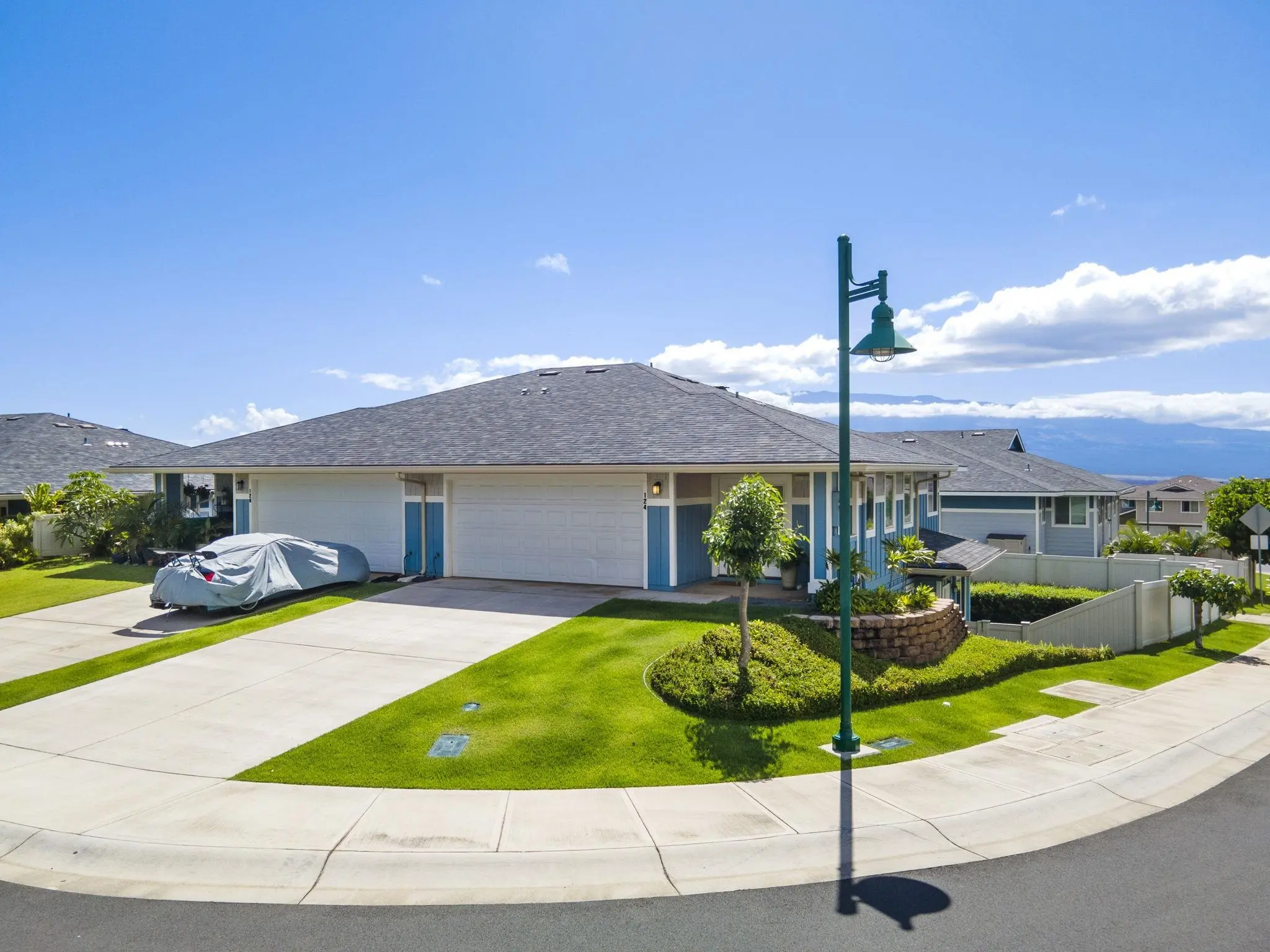 Photo of Listing #407759