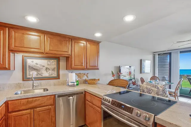 Listing Image for 3785 Lower Honoapiilani Rd 106 13 of 35