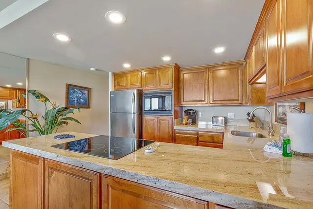 Listing Image for 3785 Lower Honoapiilani Rd 106 15 of 35