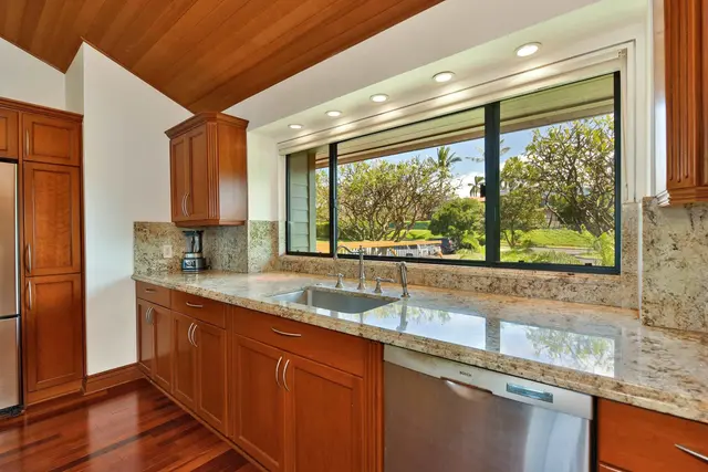 Listing Image for 50 Puu Anoano St 3604 11 of 41