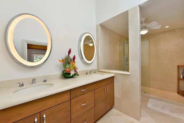 Listing Image for 50 Puu Anoano St 3604 26 of 41