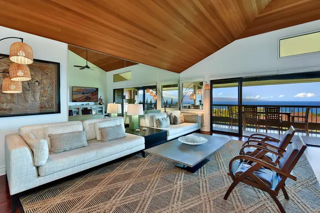 Listing Image for 50 Puu Anoano St 3604 4 of 41