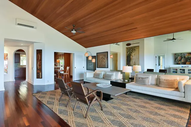 Listing Image for 50 Puu Anoano St 3604 5 of 41