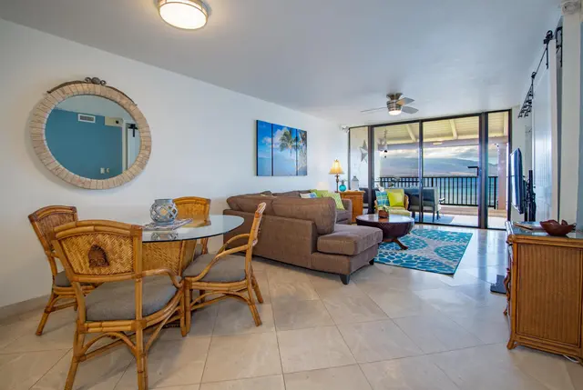 Listing Image for 100 Hauoli St 405 1 of 38