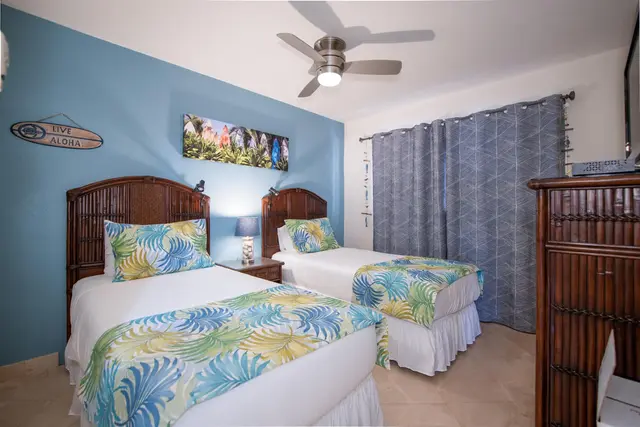 Listing Image for 100 Hauoli St 405 14 of 38