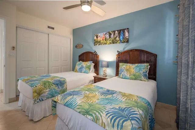 Listing Image for 100 Hauoli St 405 15 of 38