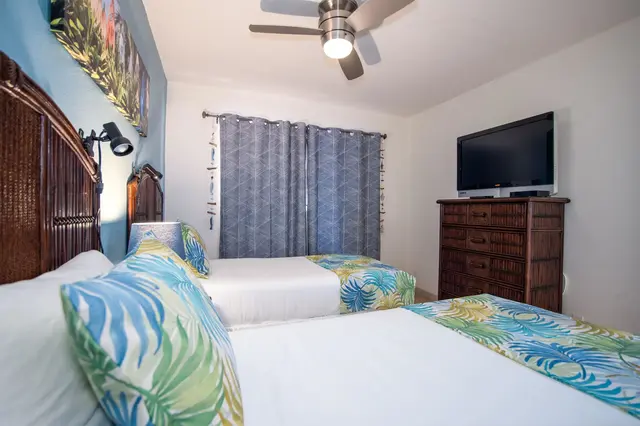Listing Image for 100 Hauoli St 405 16 of 38