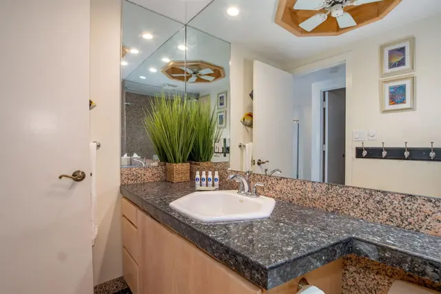 Listing Image for 100 Hauoli St 405 28 of 38