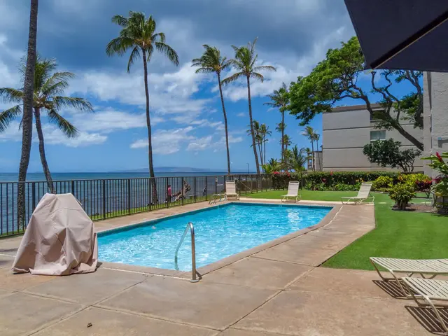 Listing Image for 100 Hauoli St 405 31 of 38