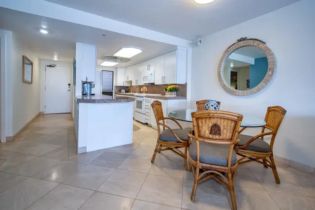 Listing Image for 100 Hauoli St 405 5 of 38