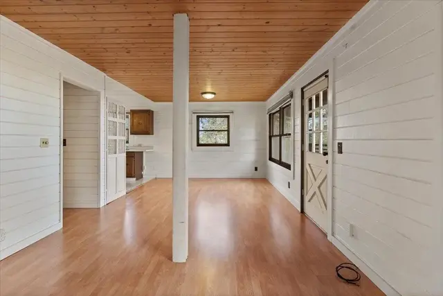 Listing Image for 1524 Lower Kimo Dr 21 of 31