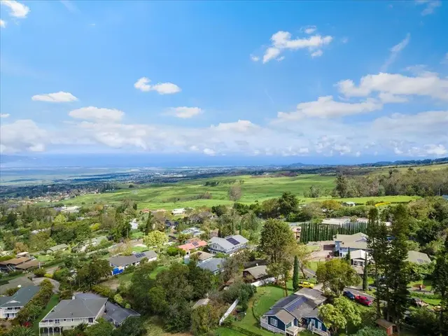Listing Image for 1524 Lower Kimo Dr 7 of 31