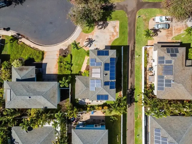 Listing Image for 36 Waihili Pl 2 of 31