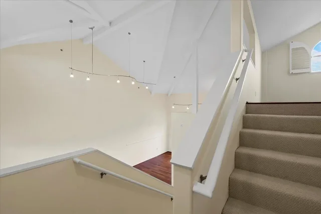 Listing Image for 25 Heather Ln 134 33 of 46