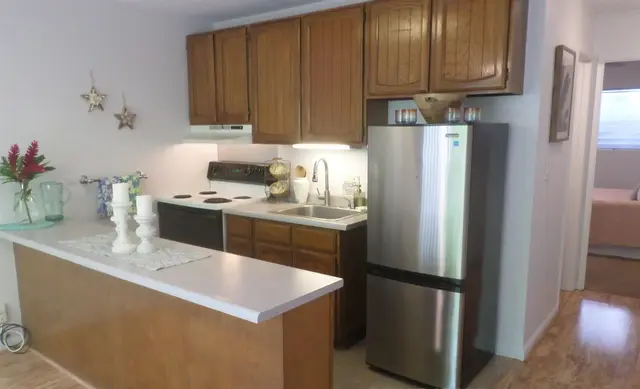 Listing Image for 2136 Konou Pl 102 6 of 24