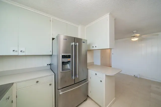Listing Image for 269 S Lehua St 7 of 50