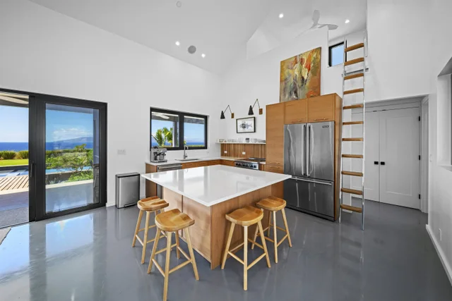 Listing Image for 153 Haniu St B 16 of 41