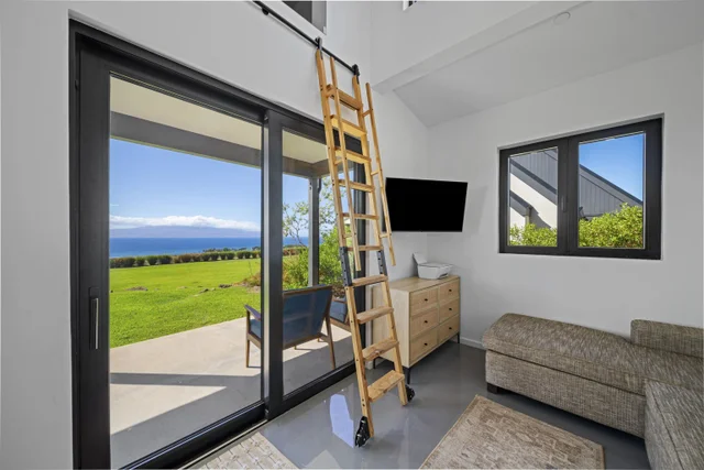 Listing Image for 153 Haniu St B 35 of 41