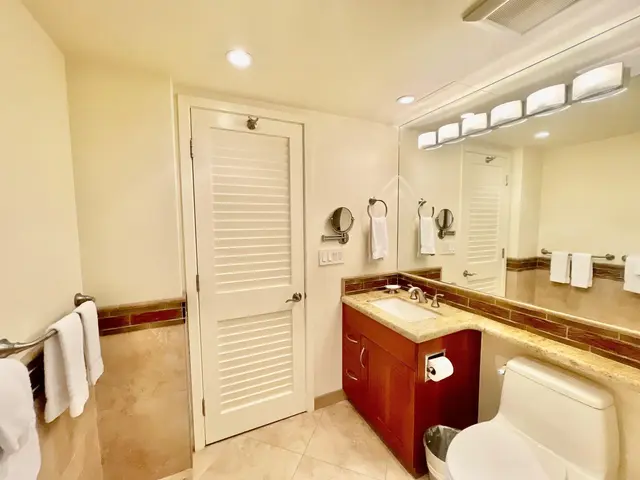 Listing Image for 2481 Kaanapali Pkwy 423x 22 of 42