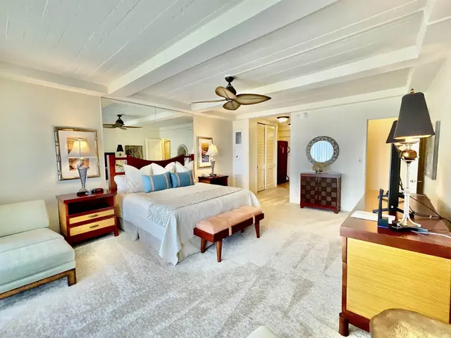Listing Image for 2481 Kaanapali Pkwy 423x 23 of 42