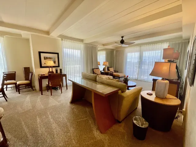 Listing Image for 2481 Kaanapali Pkwy 423x 6 of 42