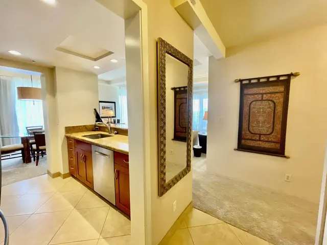 Listing Image for 2481 Kaanapali Pkwy 423x 8 of 42