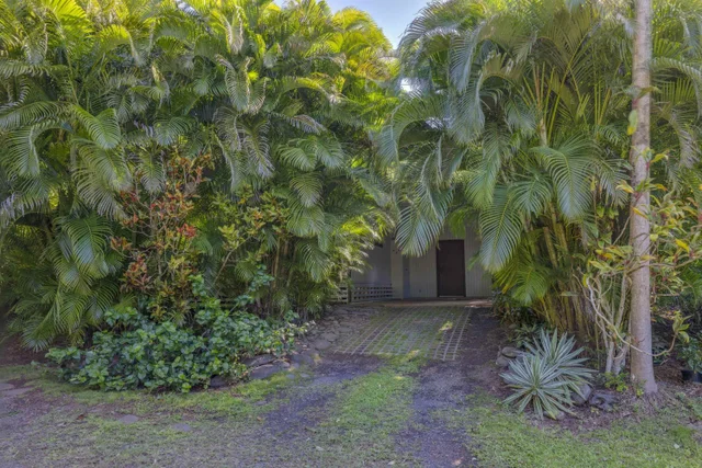 Listing Image for 1002 Kauhikoa Rd Unit 2 2 of 24
