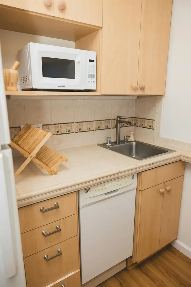 Listing Image for 3741 Lower Honoapiilani Rd 112 11 of 28