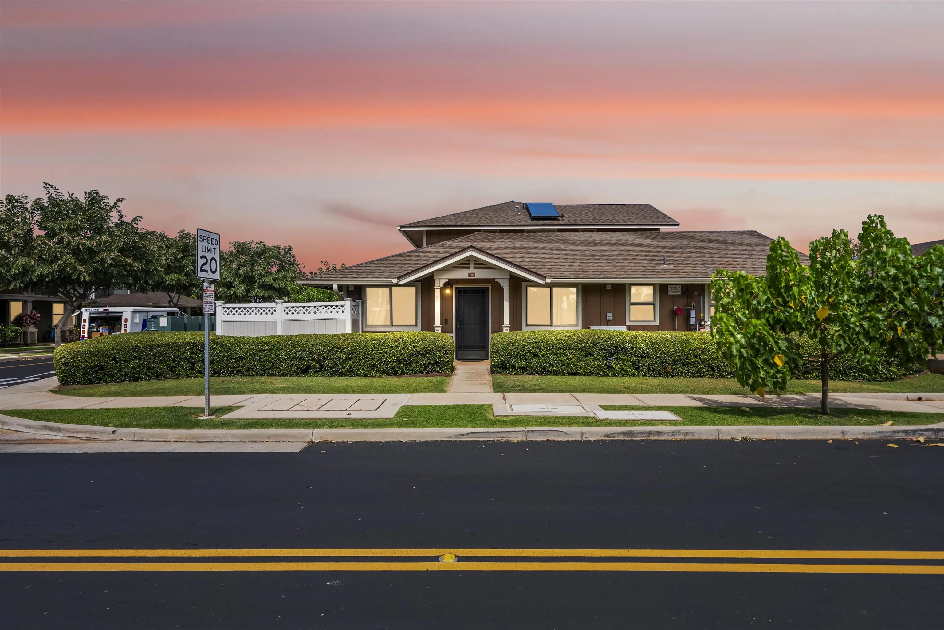 Photo of Listing #408979