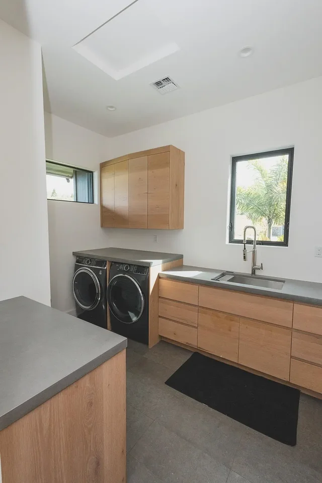 Listing Image for 715 Laulama Pl 27 of 48