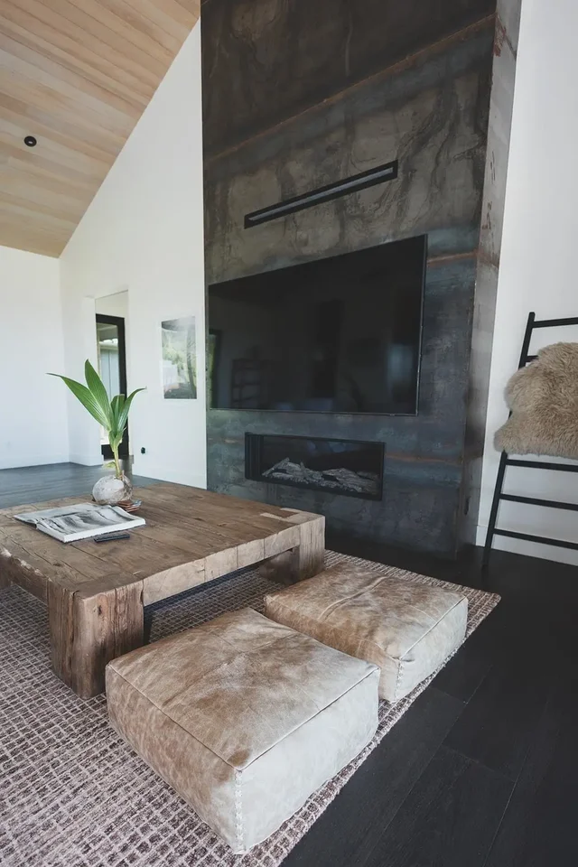 Listing Image for 715 Laulama Pl 6 of 48