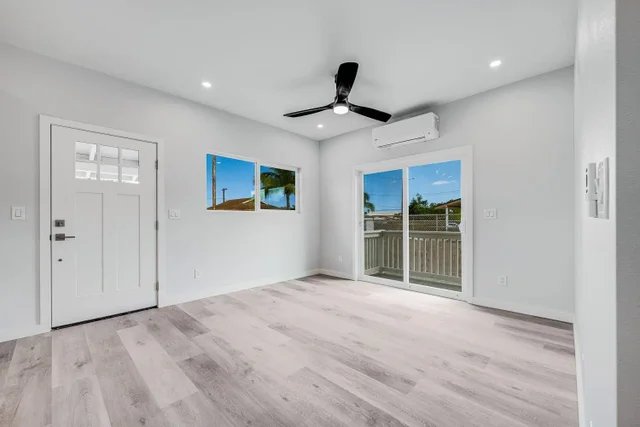 Listing Image for 130 Kuhuoi St 13 of 50