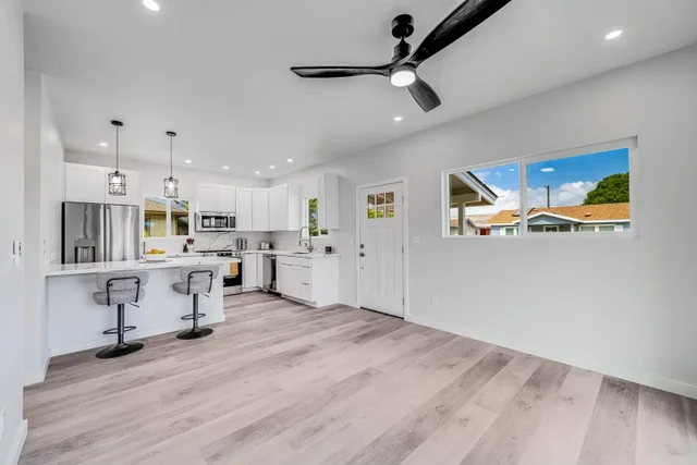 Listing Image for 130 Kuhuoi St 15 of 50