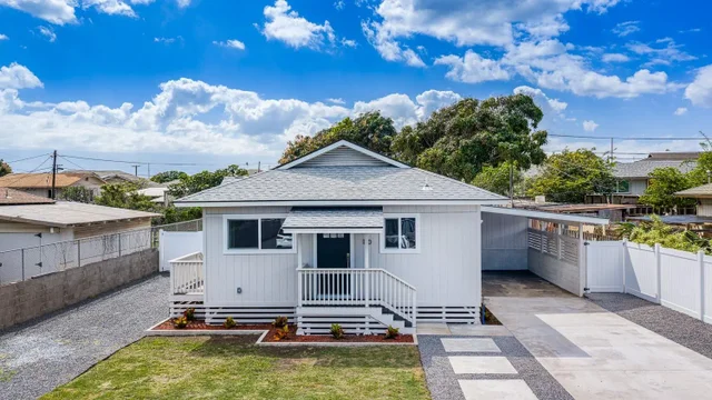 Listing Image for 130 Kuhuoi St 2 of 50