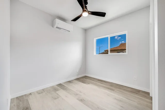 Listing Image for 130 Kuhuoi St 30 of 50