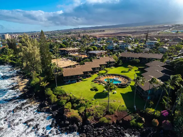 Listing Image for 3975 Lower Honoapiilani Rd 114 1 of 31