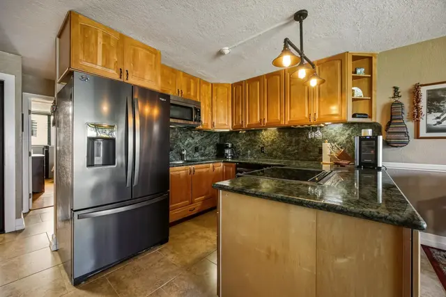 Listing Image for 3975 Lower Honoapiilani Rd 114 10 of 31