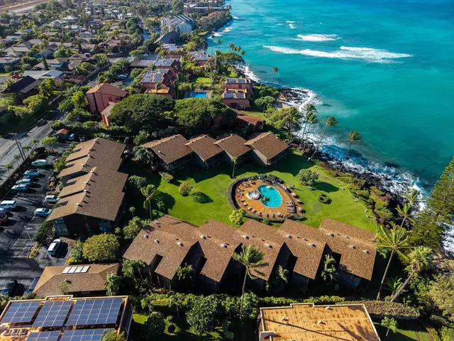 Listing Image for 3975 Lower Honoapiilani Rd 114 17 of 31