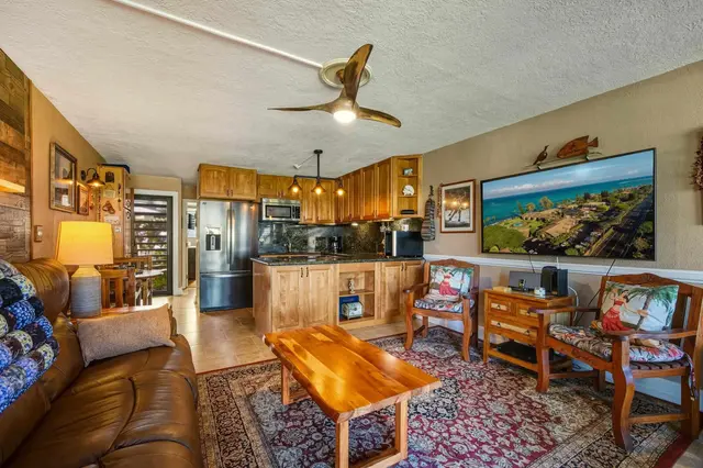 Listing Image for 3975 Lower Honoapiilani Rd 114 19 of 31
