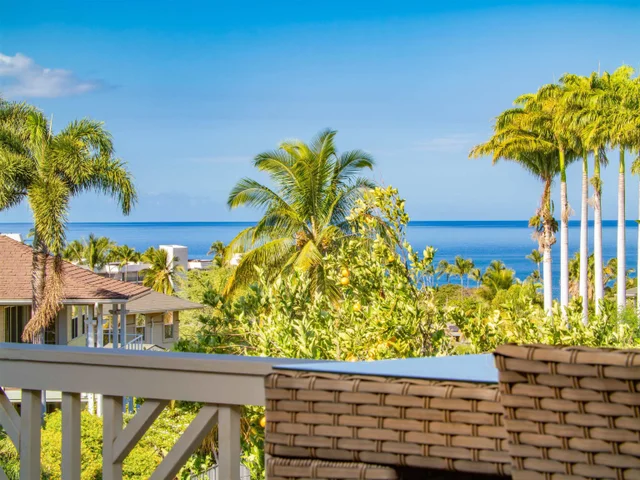 Listing Image for 94 Laukahi St 2 of 50