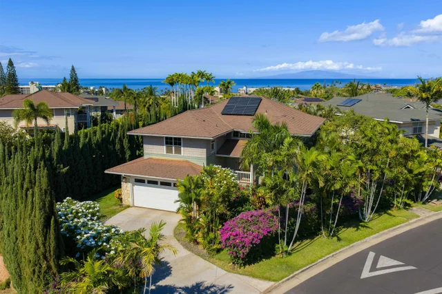 Listing Image for 94 Laukahi St 24 of 50